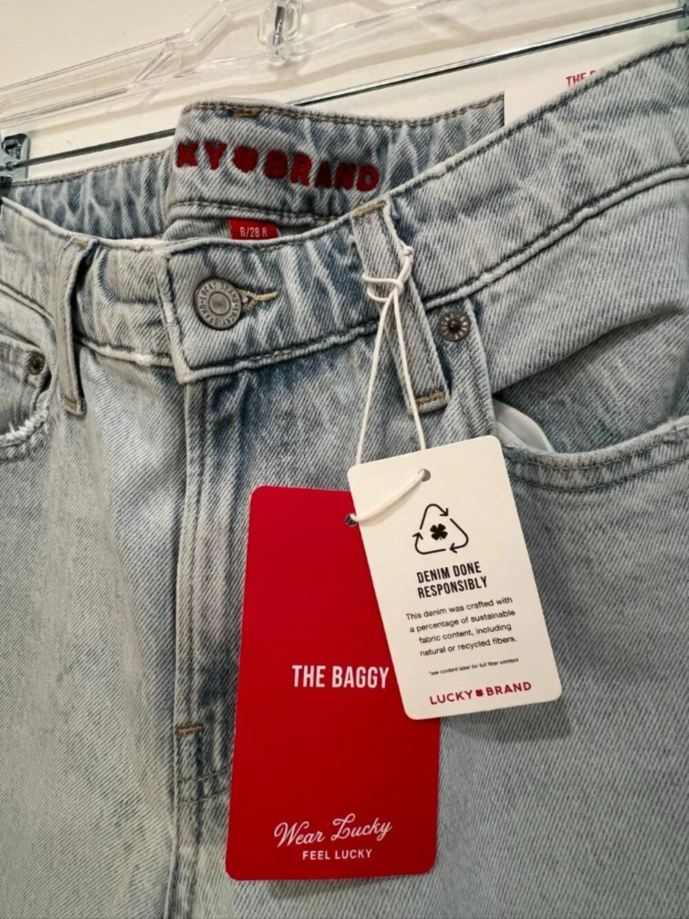 Lucky brand Women’s Baggy Light Wash Jean